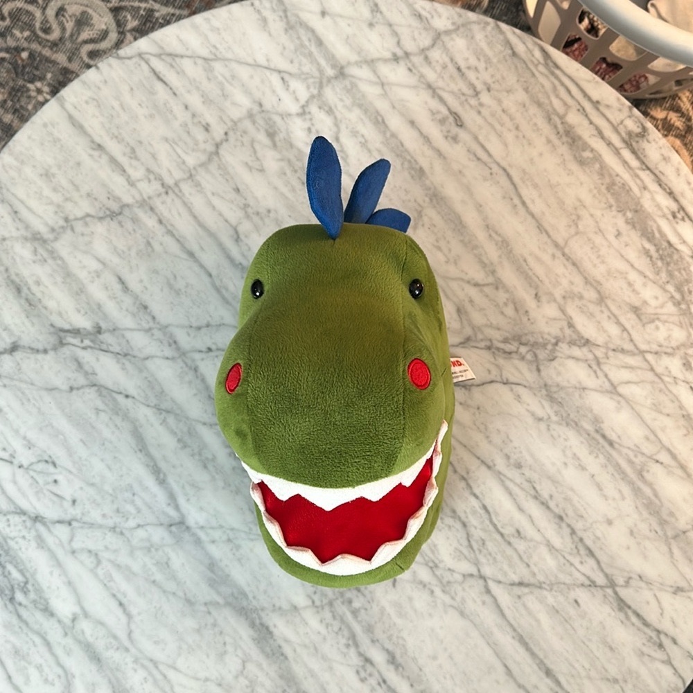 Guns Dinosaur (head) Wall Decoration
